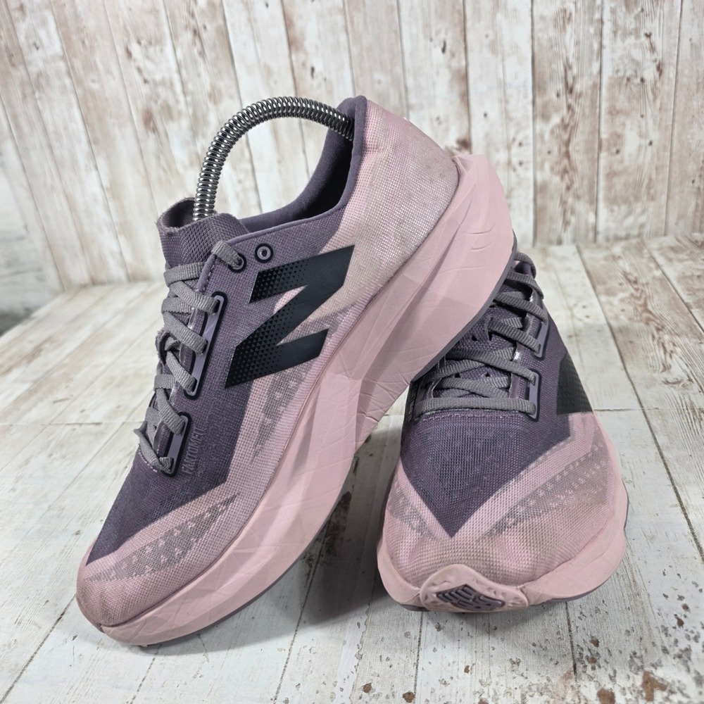 New Balance FuelCell Rebel v4 Purple Pink Running Shoes Womens 9.5 D Wide - Picture 5 of 8